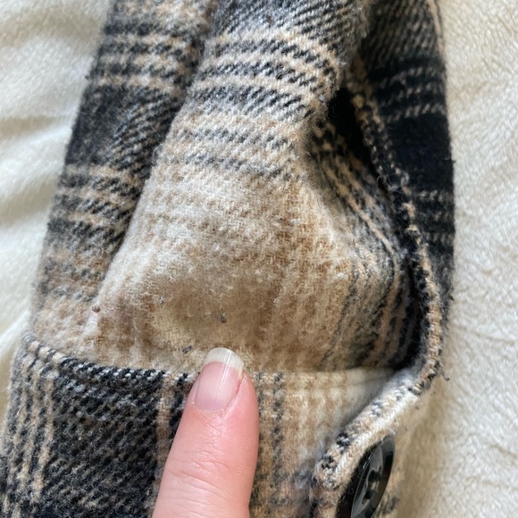 Laundry By Shelli Segal Plaid Fringe Shacket - Picture 10 of 10